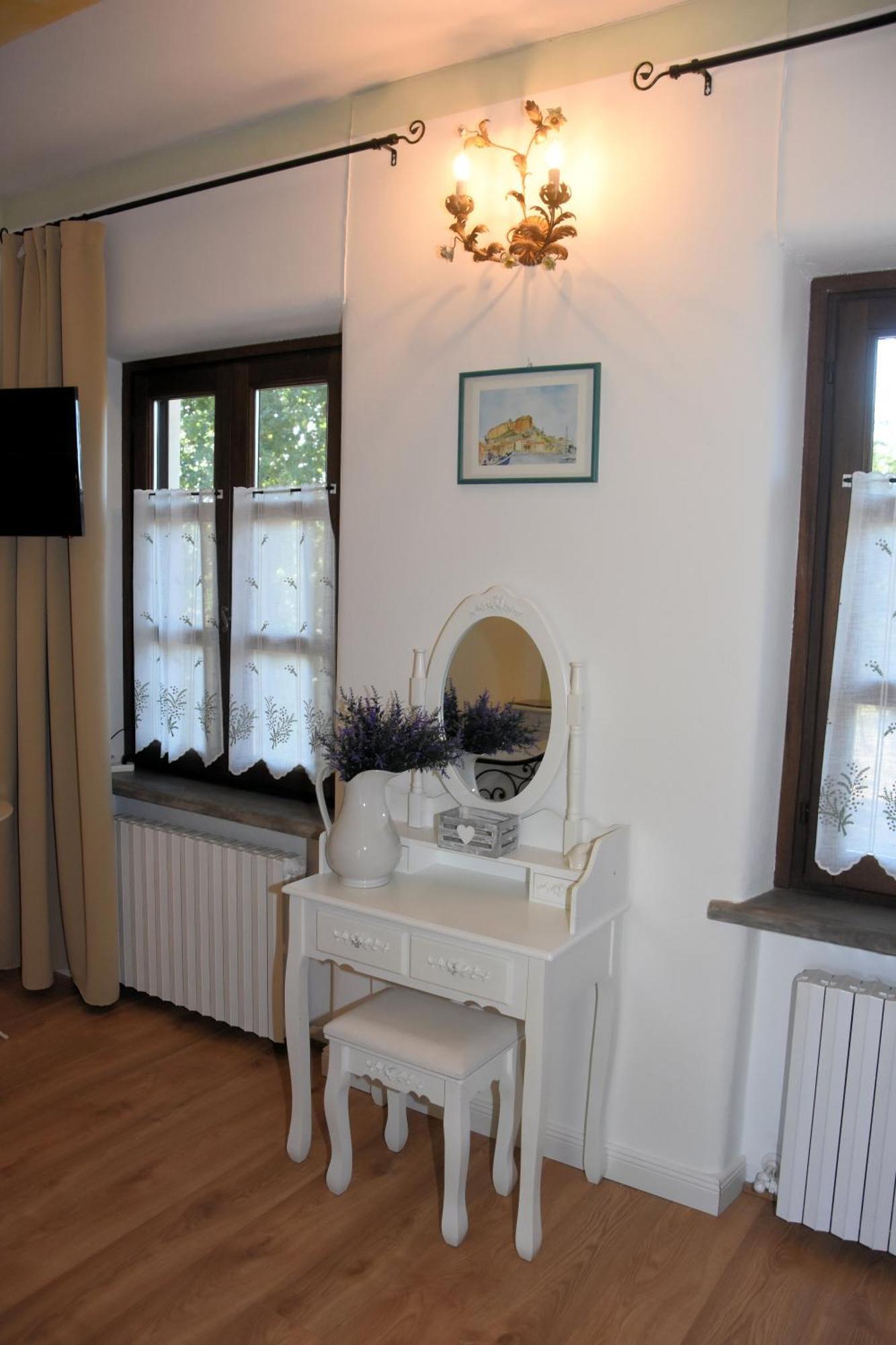 Guest House La Carolina Tigliole Eksteriør billede